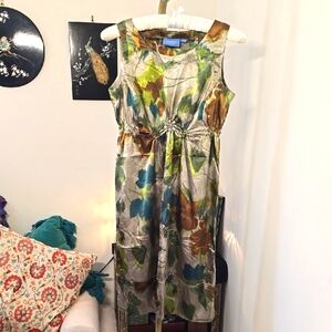 Vera Wang Sleeveless Silky Mid-length Tea Dress